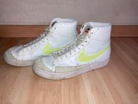 Nike Blazer Mid 77 Sneaker Gr. 38,5 Schuhe High Sportschuhe Hessen - Neu-Isenburg Vorschau