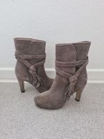 Buffalo London Ankle Boots Stiefel Stiefeletten Cow Suede grau 36 Hessen - Hofheim am Taunus Vorschau