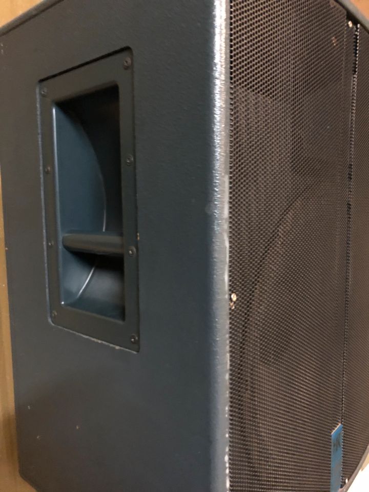 2 x HK Audio Classic Pro 15 - Speaker Lautsprecher in Berlin