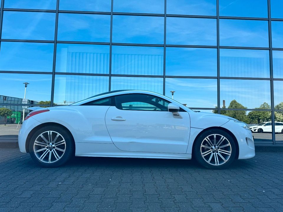 Peugeot RCZ Sport Leder Navi PDC in Mönchengladbach