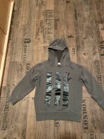 Kapuzenpullover H&M Größe 122/128 Nordrhein-Westfalen - Solingen Vorschau