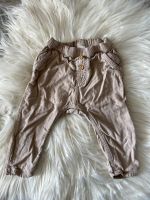 Schicke Schlupfhose H&M 74 beige gemütlich Bayern - Rothenburg o. d. Tauber Vorschau