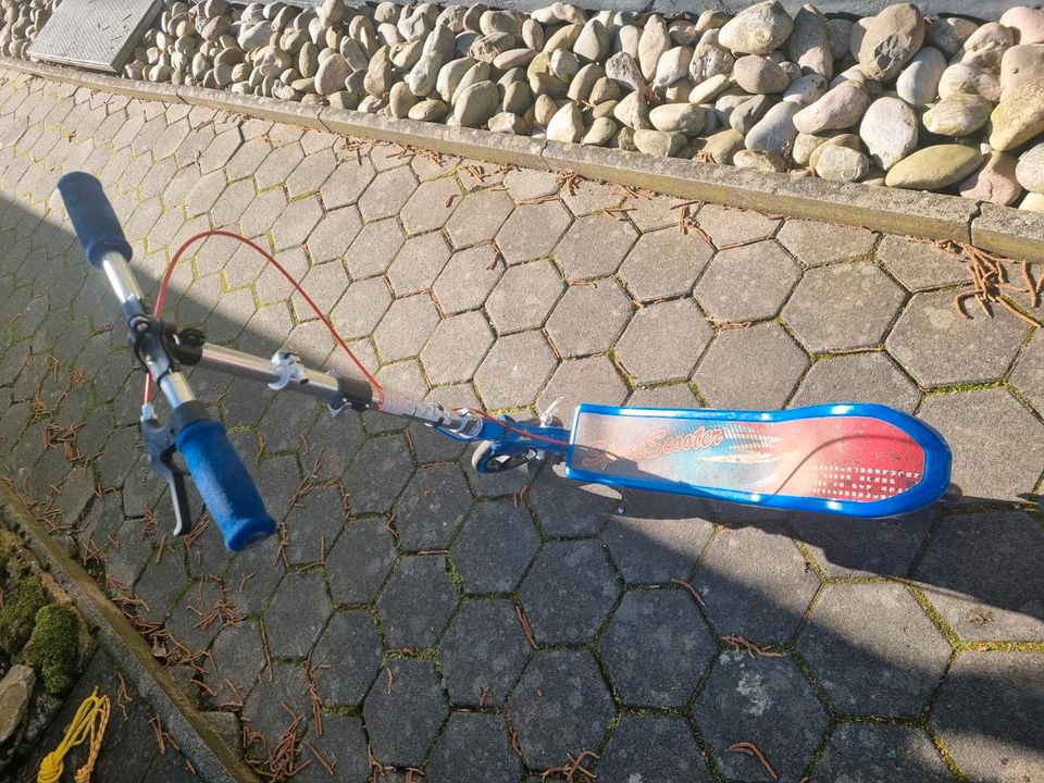 Space Scooter Deluxe - Roller / Tretroller in Riedenheim