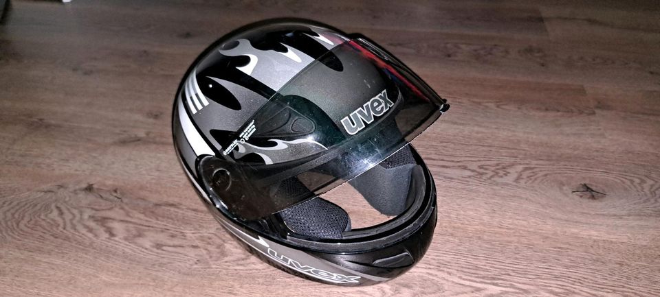 Uvex Helm mit Nierengurt in Nottuln