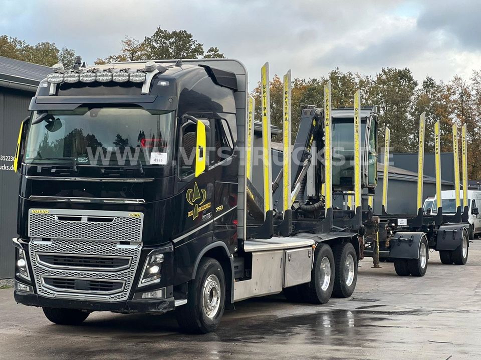 Volvo FH 750 Euro 6 6x4 + PAVIC Holzt Komplettzug in Legden