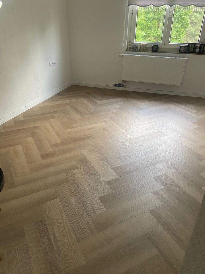 Laminat / Parkett / Vinyl / professionell und schnell verlegten ✅ in Burscheid