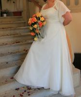 Brautkleid, Hochzeitskleid Größe 52 Bayern - Erding Vorschau