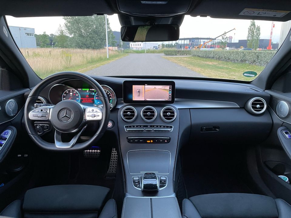 MB C300e AMG-line, Burmester, Airmatic 19Zoll in Bad Bentheim