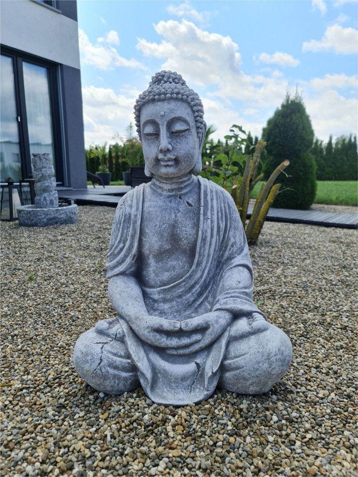 Sitzende Buddha Figur Meditation Steinbuddha 55kg in Riedlingen