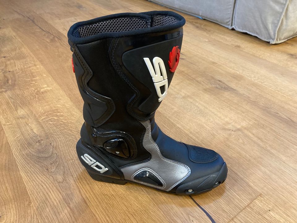 Sidi Motorradstiefel Grösse 42 in München