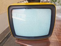 Röhrenfernseher tragbar Grundig 70er gelb Kult-Retro + Antenne Baden-Württemberg - Aulendorf Vorschau