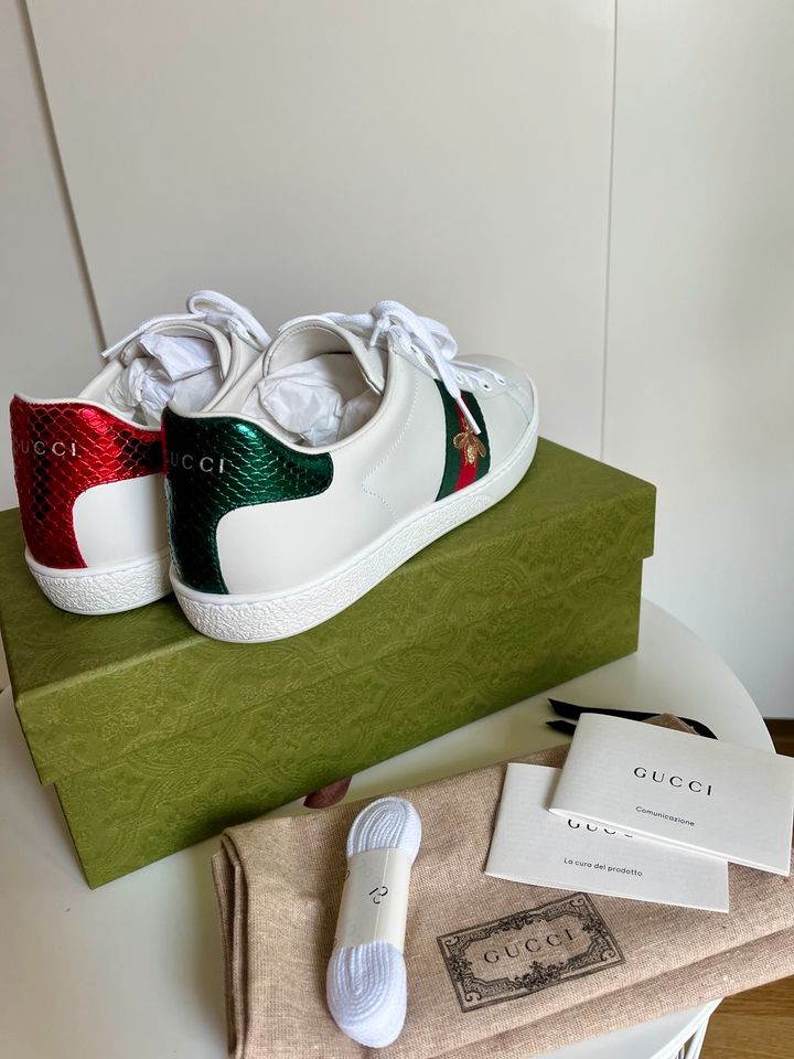 Gucci Ace Sneaker weiß wie neu 40,5 in Gießen