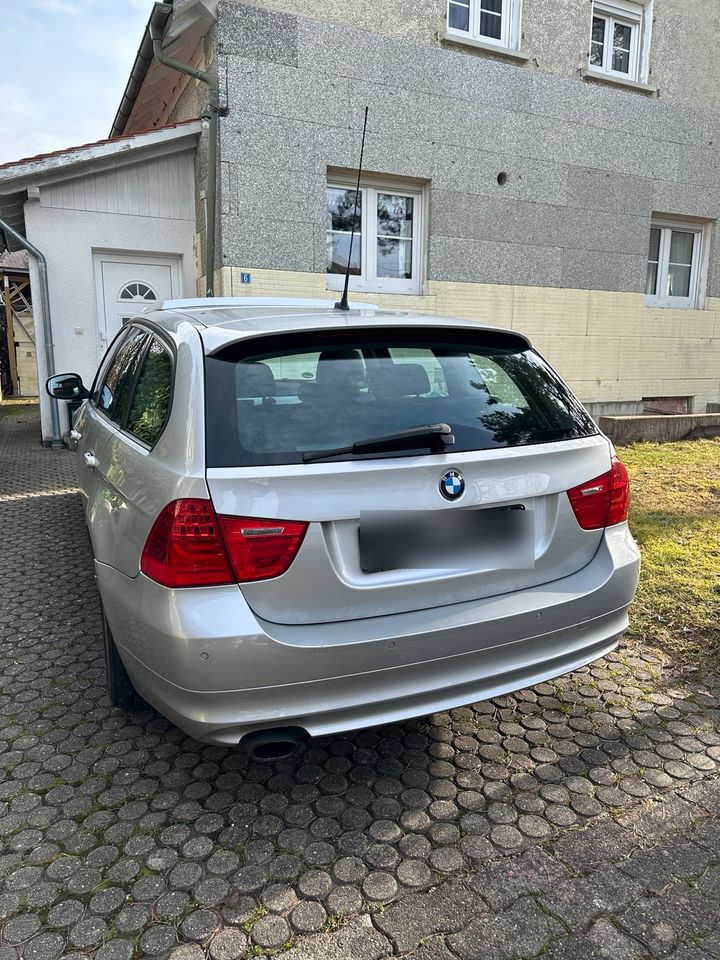 BMW 3er mit Turboladerschaden in Friedrichshafen