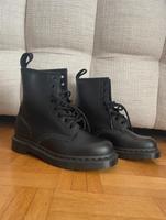 NEU! Dr. Martens Boots 37 schwarz Leder Stiefel 1460 Mono Berlin - Zehlendorf Vorschau