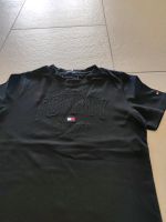 Tommy Hilfiger T-Shirt 1 x getragen Gr. 140 Rheinland-Pfalz - Eppenberg Vorschau