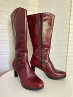 Tamaris Stiefel mit Absatz Leder Rot Gr. 39 Rheinland-Pfalz - Speyer Vorschau