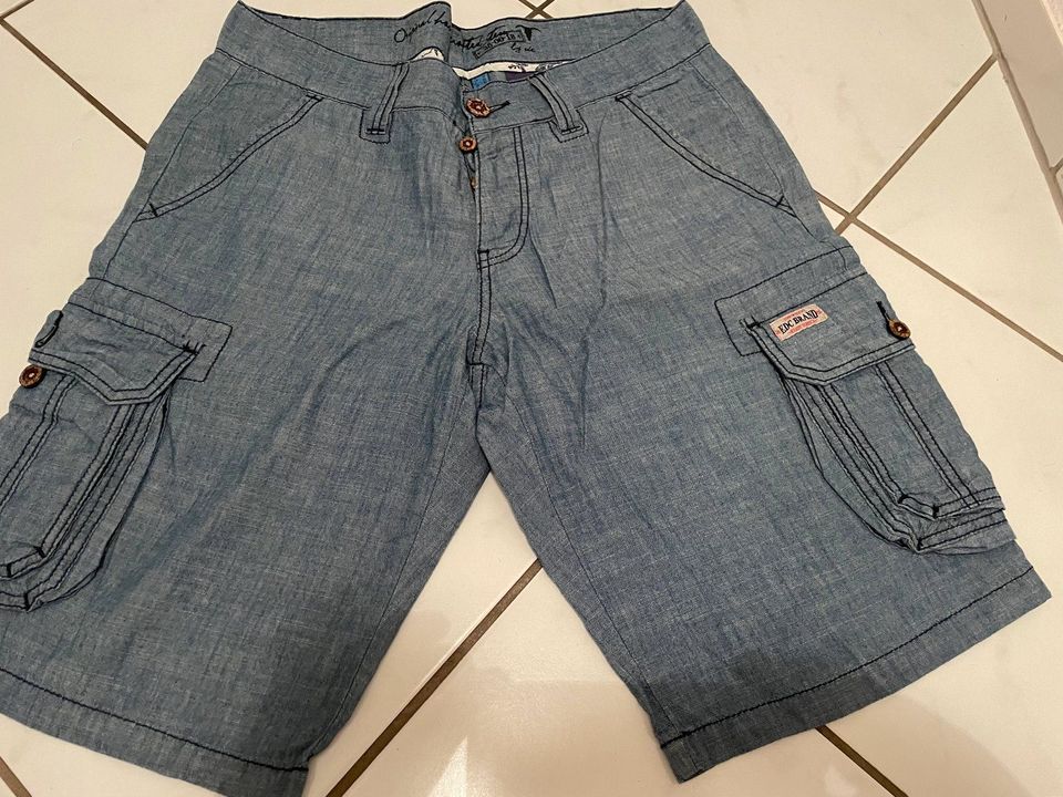 Herren Shorts von EDC GR 33 in blau in Liederbach