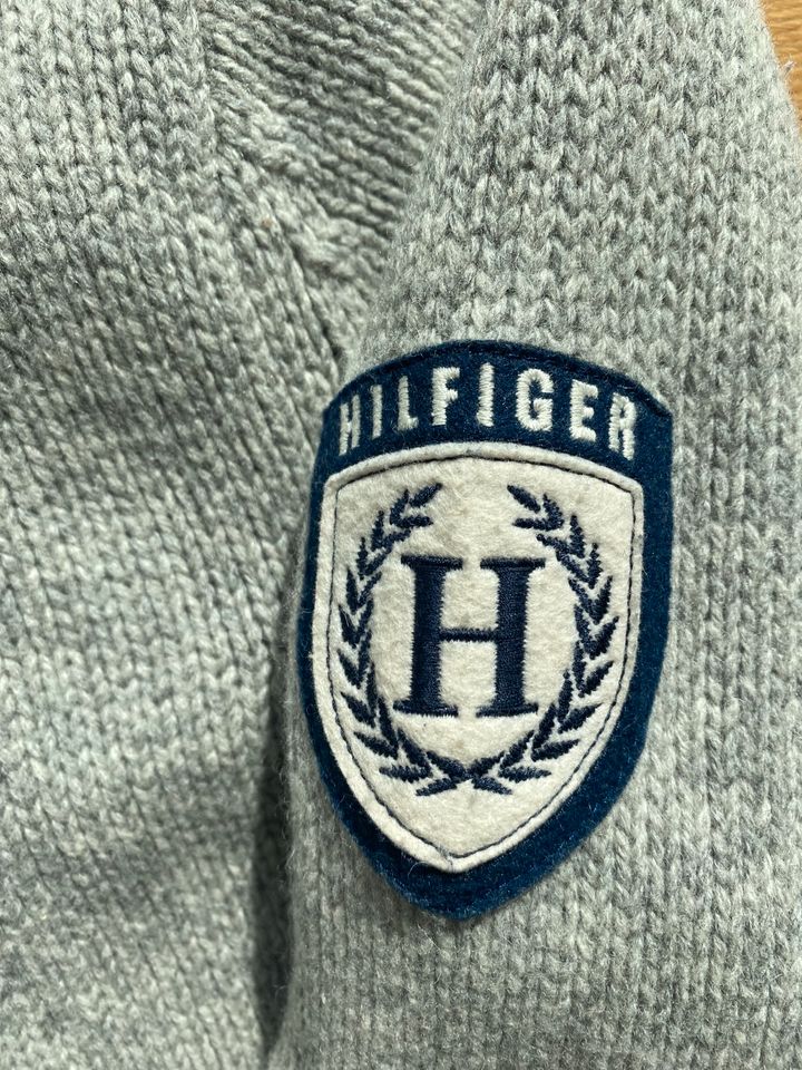 Orig. Tommy Hilfiger Strickjacke Gr. M in Schweinfurt