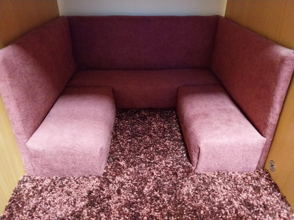Barbie Couch, Eigenbau in Brieselang