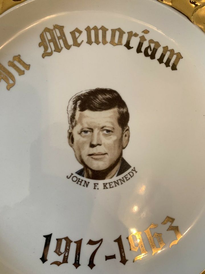 John F. Kennedy In Memoriam 1917-1963 Sammelteller Gedenkteller in München