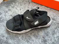 Jungen Kinder Nike Trecking Sandalen Gr. 38 Hessen - Sinntal Vorschau