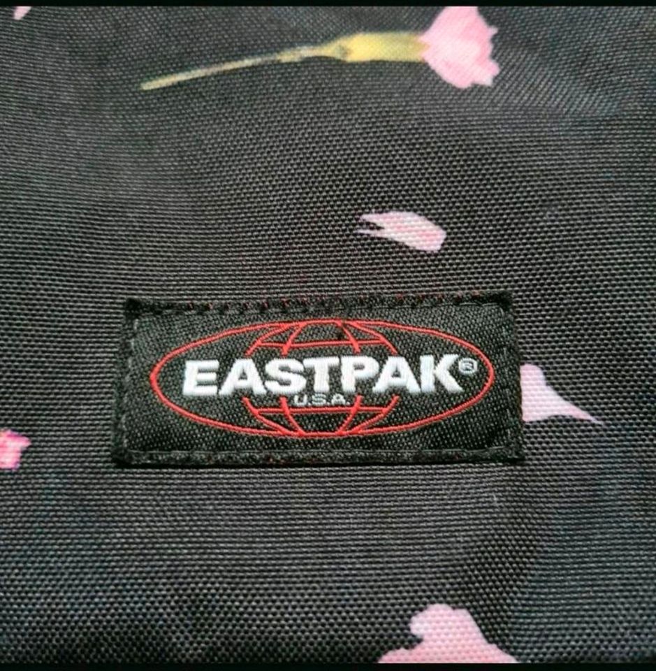 Eastpak Rucksack Damen/Eastpak Cityrucksack/Eastpak Tasche in Ulm