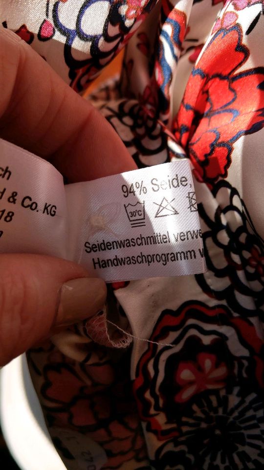 Walbusch Bluse, Tunika, Shirt aus Seide Gr.42 in Stolberg (Rhld)