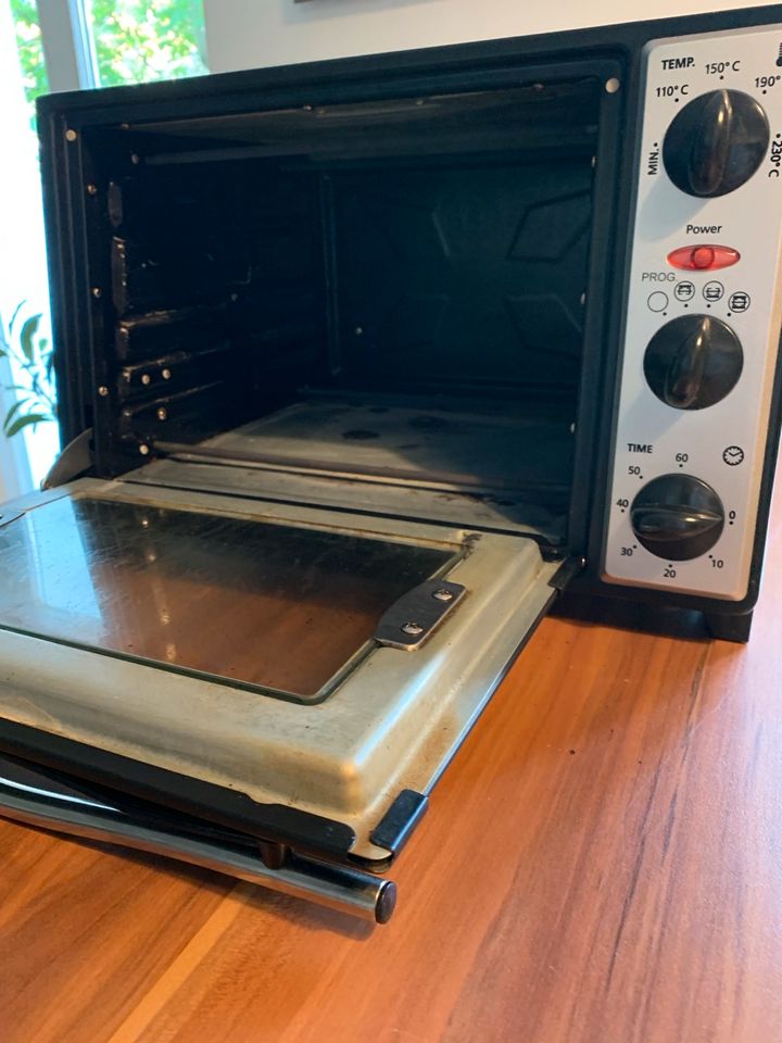 Kleiner Backofen mit Timer in Berlin