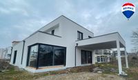 Exklusive Bauhaus-Stil Villa in Herford-Stedefreund an der Grenze zu Bielefeld-Brake zu verkaufen! Nordrhein-Westfalen - Herford Vorschau