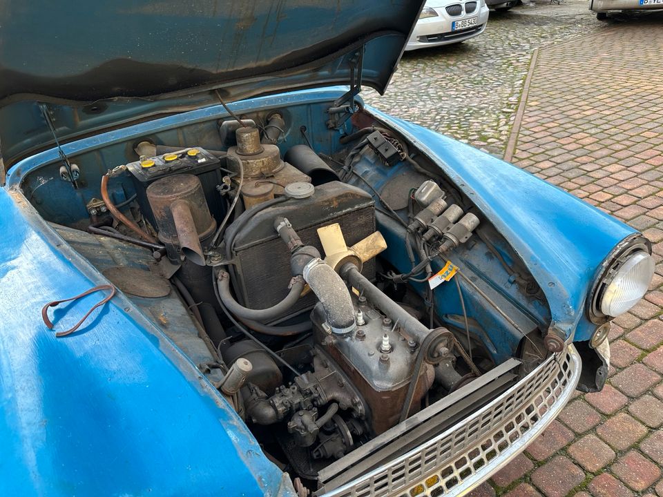 Wartburg 312 deLuxe Ersatzkarosse auf 311 Fahrgestell in Hoppegarten