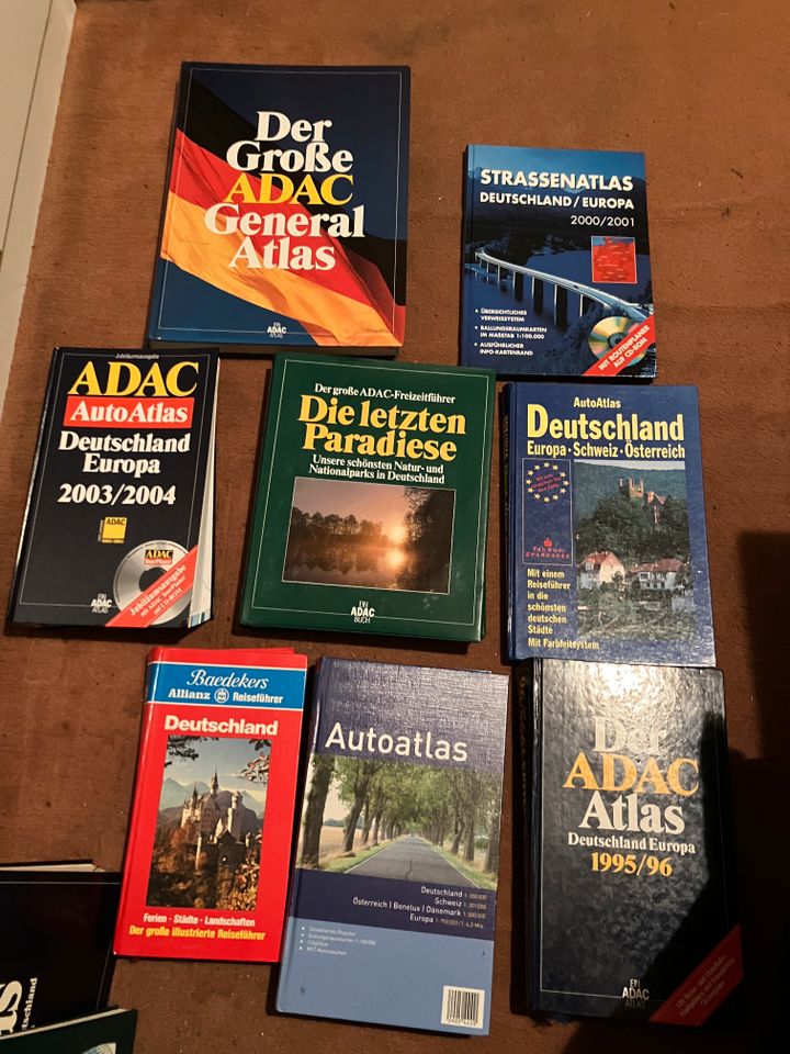 Atlanten ADAC, Baedekers, Atlas, retro, vintage, Oldies, Konvolut in Frankfurt am Main