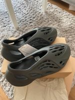 Adidas Yeezy Foam Runner Carbon Stuttgart - Stuttgart-West Vorschau