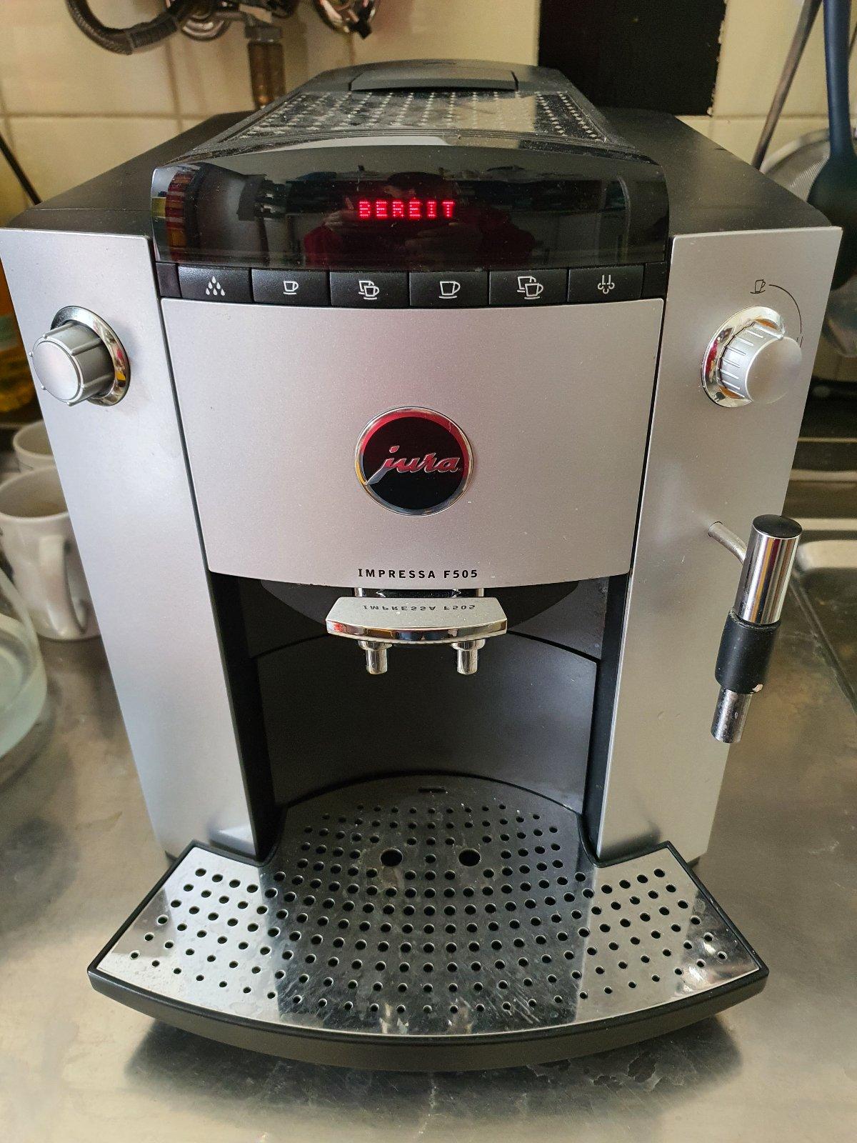 Kaffeevollautomat Jura Impressa F505 F50 in Baden Wurttemberg Karlsruhe Kaffeemaschine Espressomaschine gebraucht kaufen kleinanzeigen