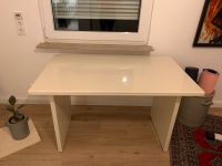 HÜLSTA Schreibtisch weiß Holz massiv Tisch weiss Kinderzimmer Hessen - Langenselbold Vorschau