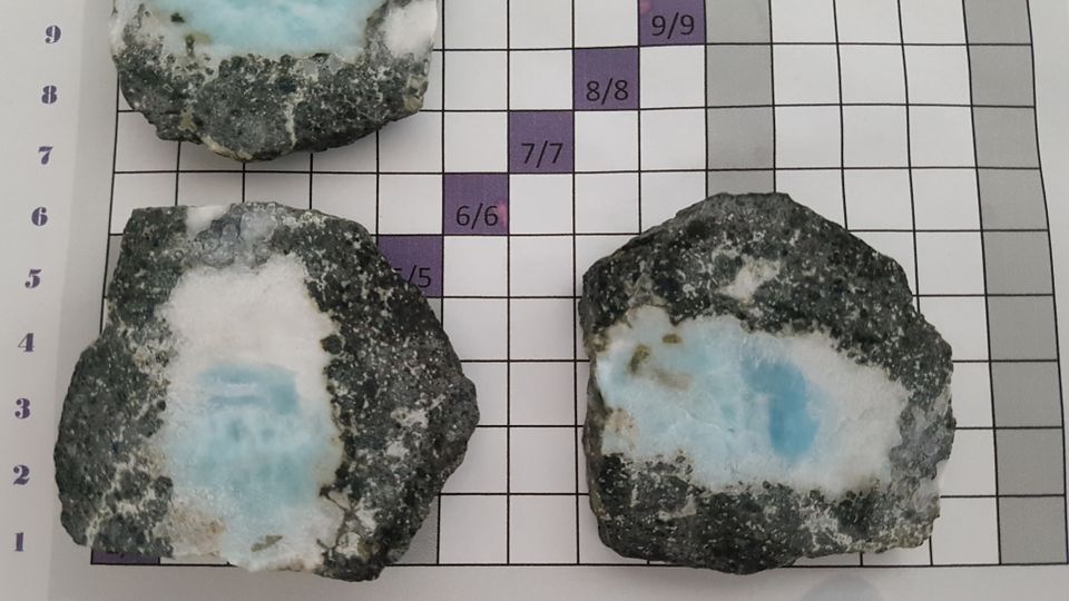 Larimar… Meditationsstein, Heilstein, Naturstein! Sch. 36 in Neusäß