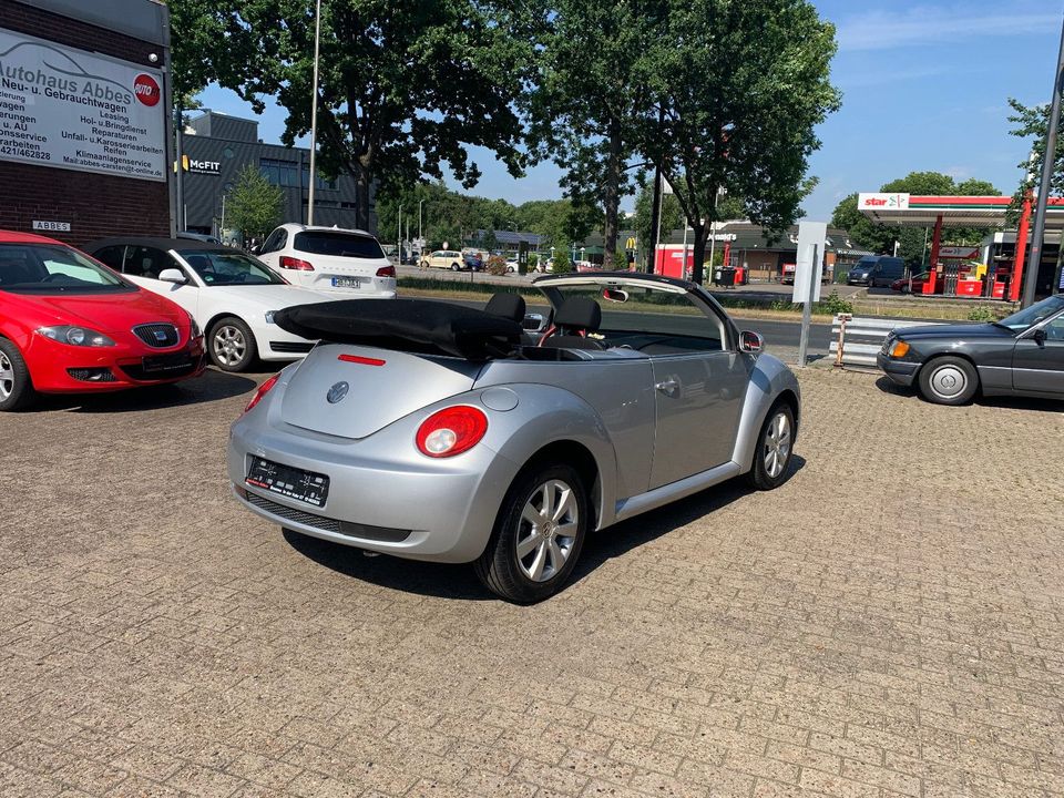 Volkswagen New Beetle Cabriolet 2.0 in Bremen