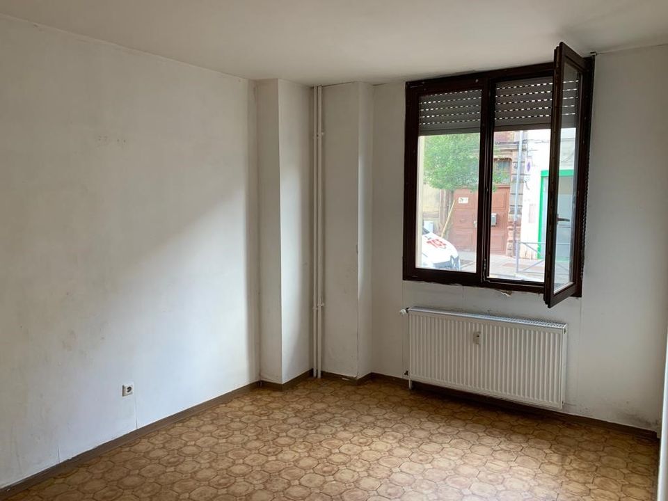 Wohnung im Erdgeschoss für Investoren in Petite-Rosselle/Frankreich in Saarbrücken