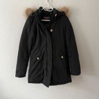 Woolrich Jacke Winterjacke schwarz 14 XS Arctic Parka Niedersachsen - Oldenburg Vorschau