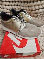 Nike Roshe Two Beige Gold metallic Saarbrücken-Dudweiler - Dudweiler Vorschau