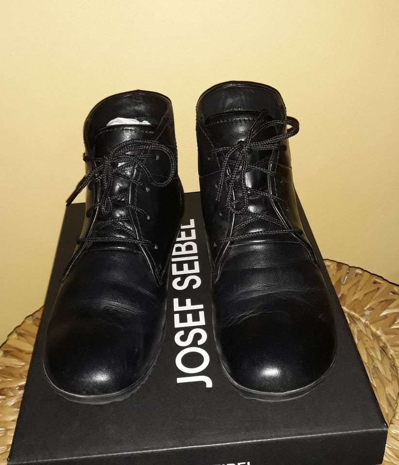 Josef Seibel Schwarze Schnürboots Gr. 38 in Mannheim