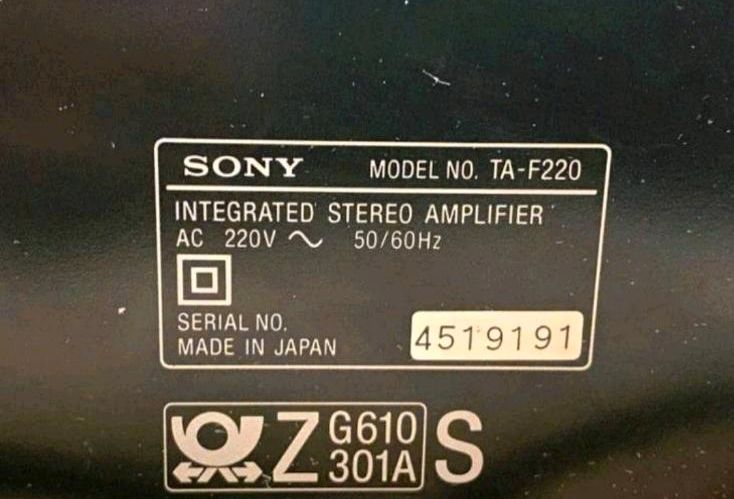 Sony TA-F220 Stereo Hifi Verstärker in Kamp-Lintfort