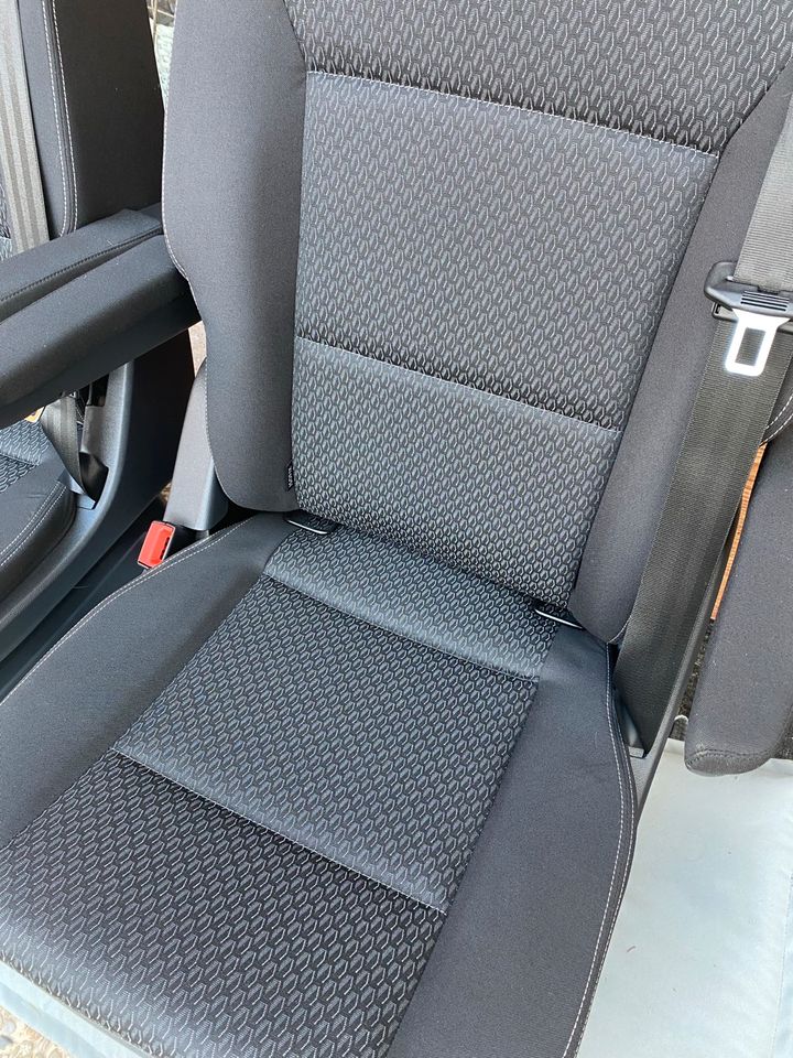 Einzelsitz für VW T5/T6 unbenutzt in Kaufbeuren