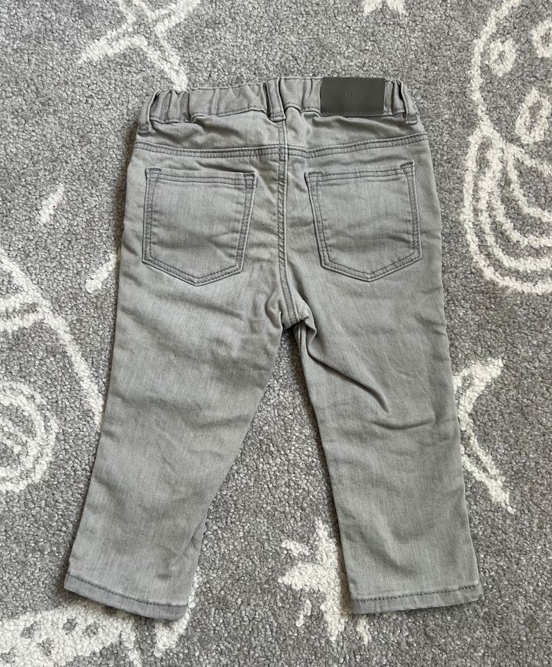 ⭐️ 5 Hosen Gr. 74 von Zara H&M ⭐️ wie neu ⭐️ in Freigericht