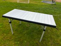 Brunner Titanium Quadra 6 NG Campingtisch Verpackung dabei Sachsen-Anhalt - Lutherstadt Wittenberg Vorschau