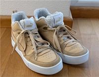 Puma Skye Demi Teddy, höherer Sneaker, 38,5, beige weiß gefüttert Nordrhein-Westfalen - Euskirchen Vorschau