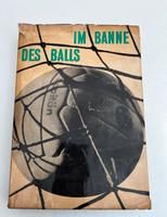 DDR Fußball Buch „Im Banne des Balls“ 1965 Olympiamannschaft Thüringen - Jena Vorschau