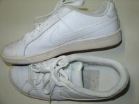 NIKE COURT ROYALE 2 Sneaker Nike-Air-Technologie, Leder Weiß 38,5 Bayern - Pöttmes Vorschau