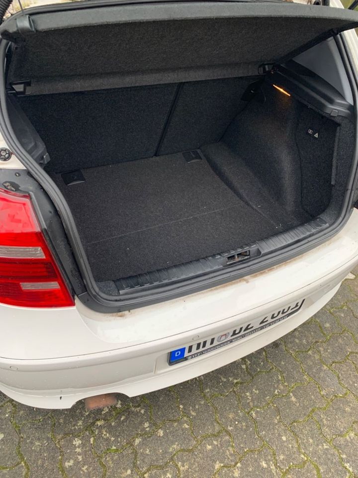 BMW 116i - in Hamburg