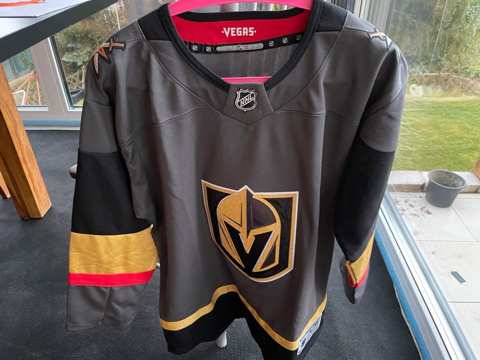 Vegas Golden Knight Heimtrikot Kids L/XL Original Authentic in Böblingen