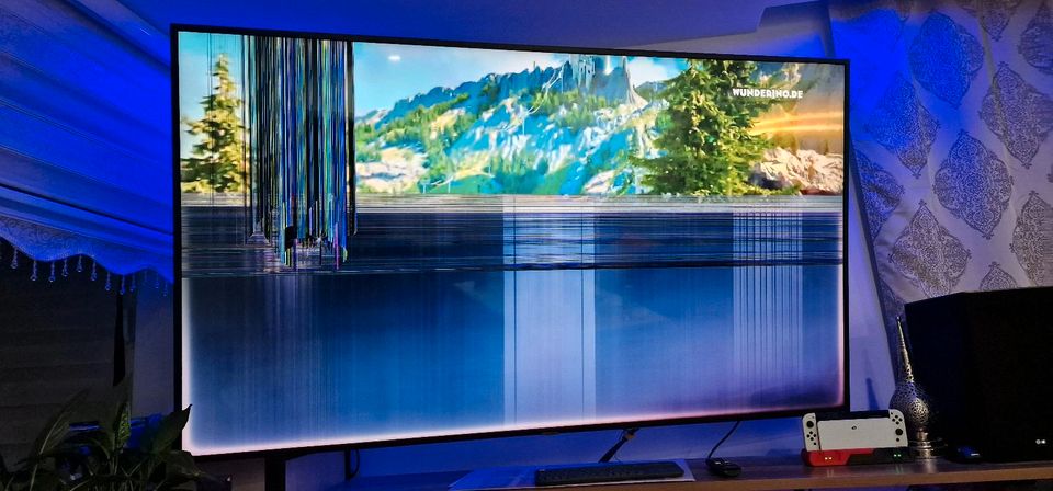 Samsung 75 Zoll Fernseher UE75RU7099UXZG in Treuchtlingen